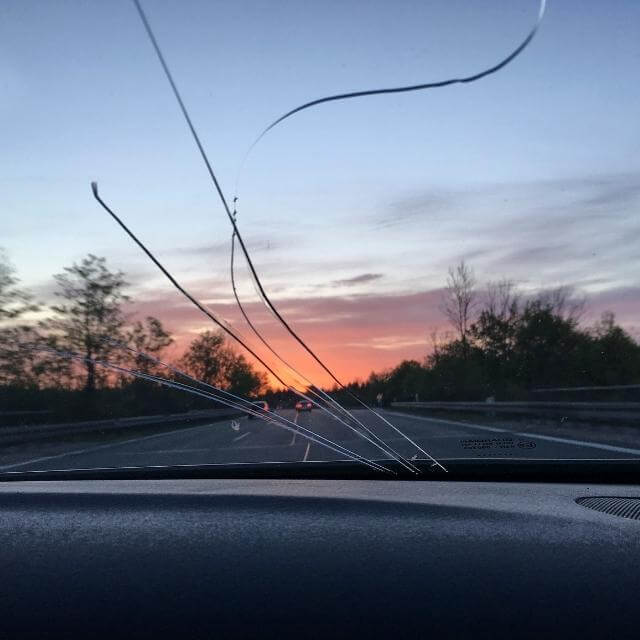 What are the Dangers of Driving with a Cracked Windshield?